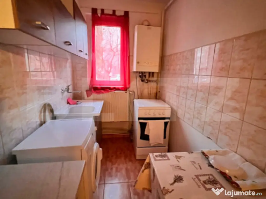 Apartament central 2 camere-decomandat 