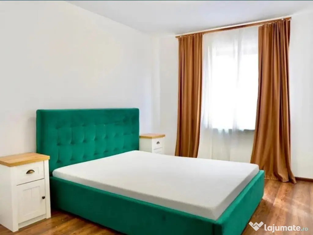 Apartament 3 camere, decomandat - zona Tractoru 