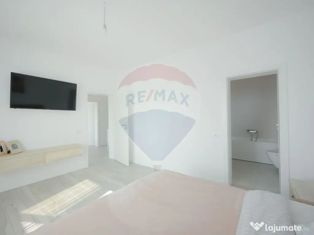 Casă de vânzare cu 3 dormitoare, Livada de Bihor 