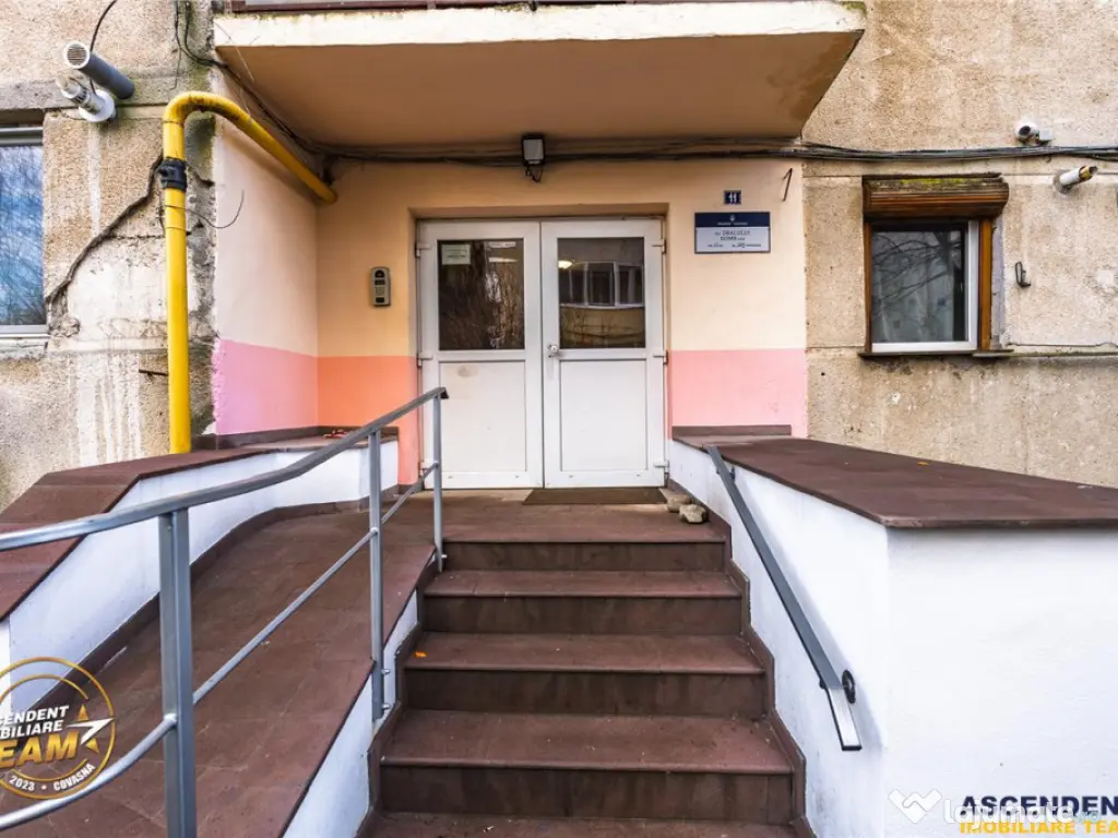 Decomandat, deschidere oportunitate personalizare, Simeria, 