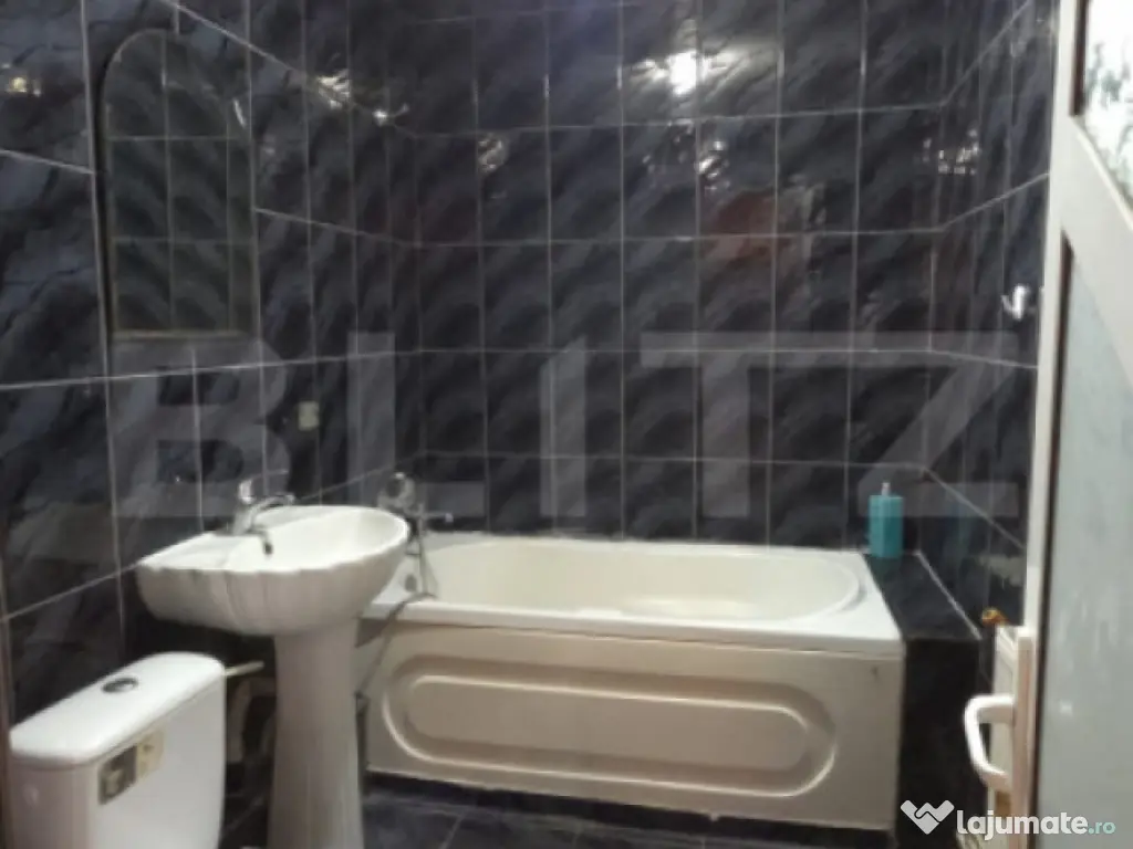 Apartament 3 camere, 67.47 mp, zona M12 