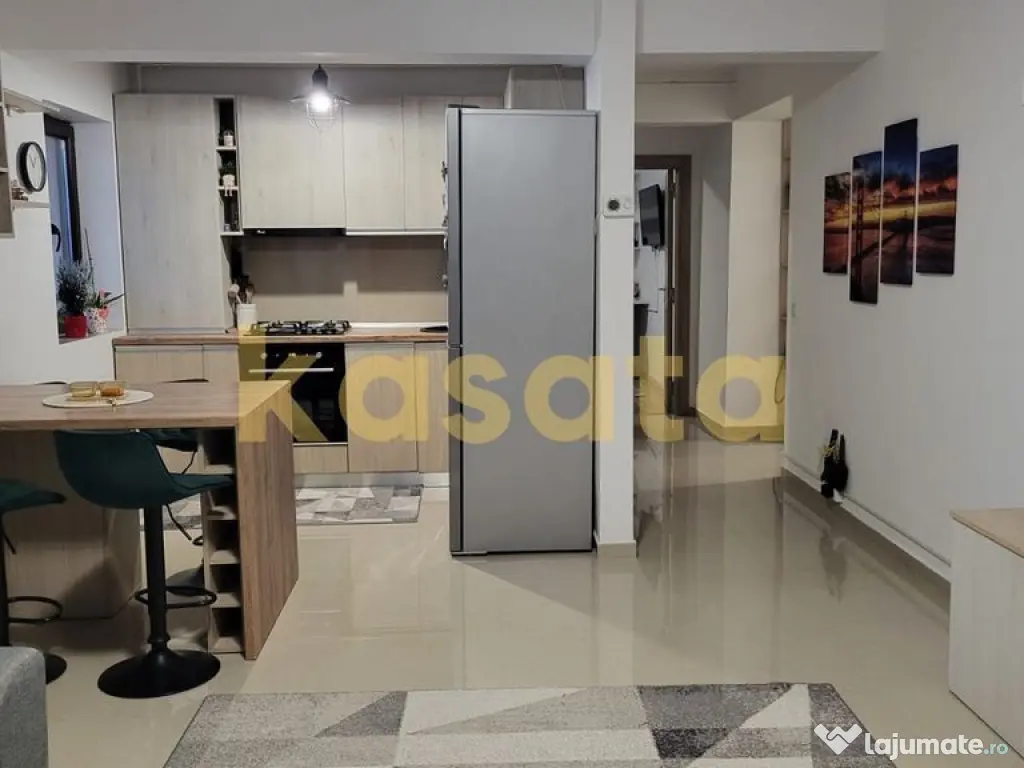 Apartament 2 camere modern, parcare inclusă – Str. Dia... 