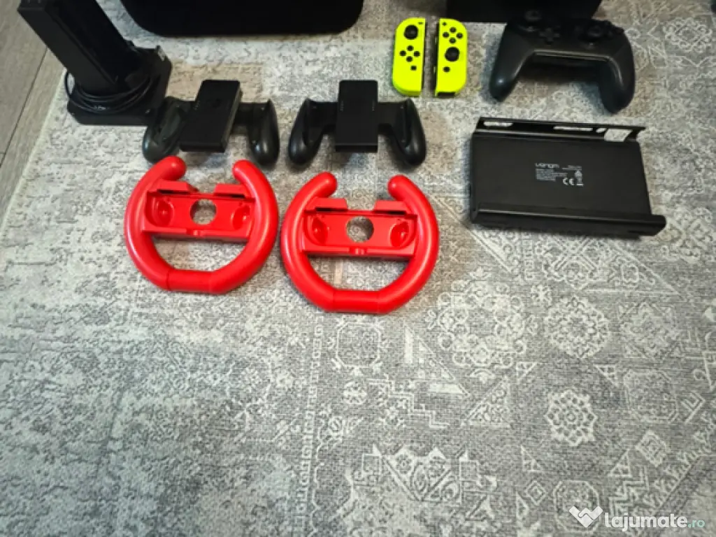 Nintendo Switch + diferite accesorii