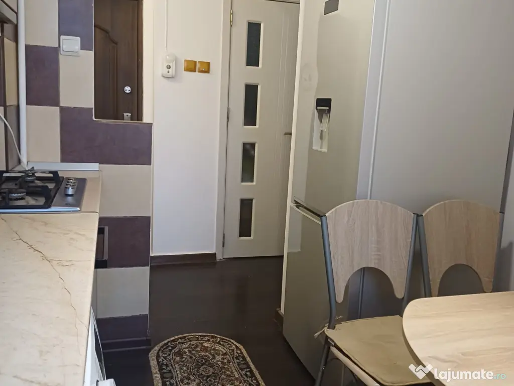 Proprietar, vând direct - apartament două cam./parter, cartier Gara/Caracal