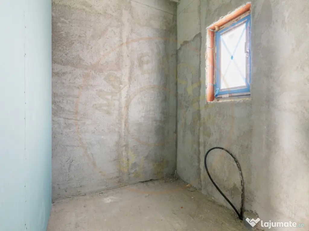 Casa Corbeanca P+1 cu 3 dormitoare si curte generoasa, teras 