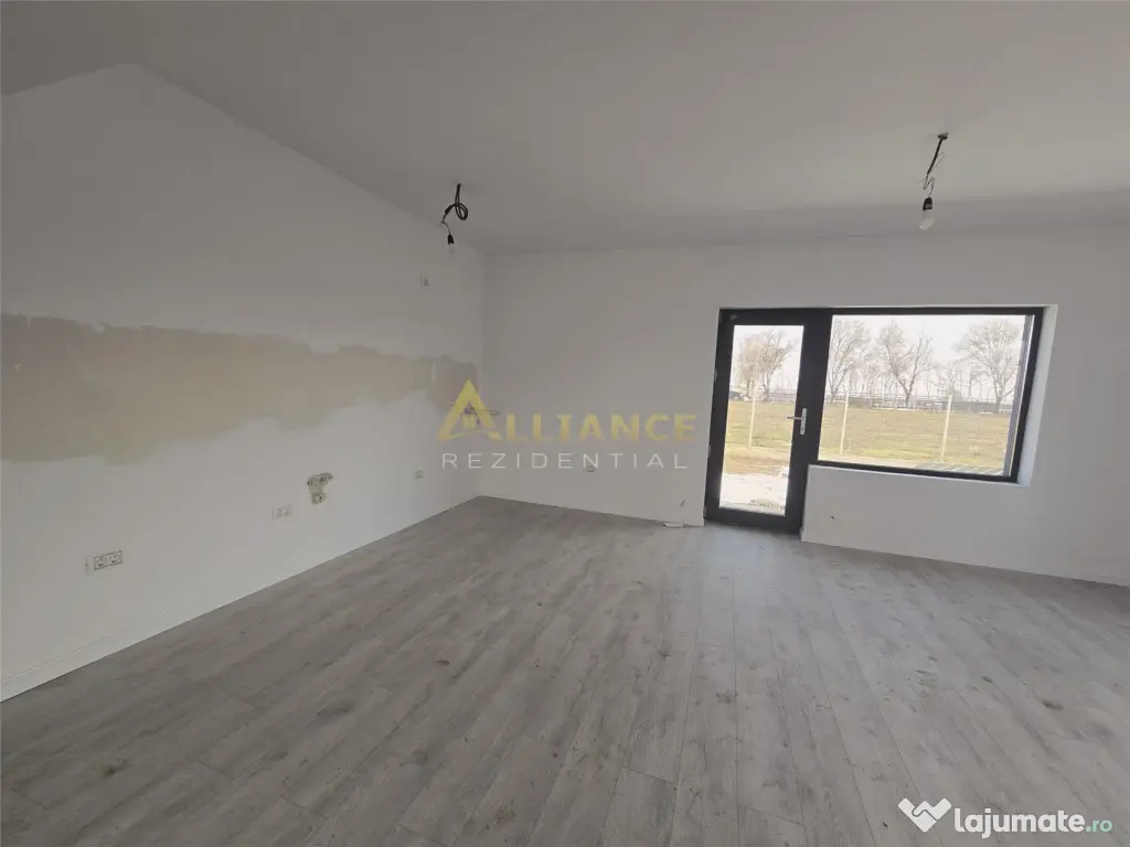 3 CAMERE 2 B#258;I - COMUNA BERCENI, ILFOV - 130.000€ 