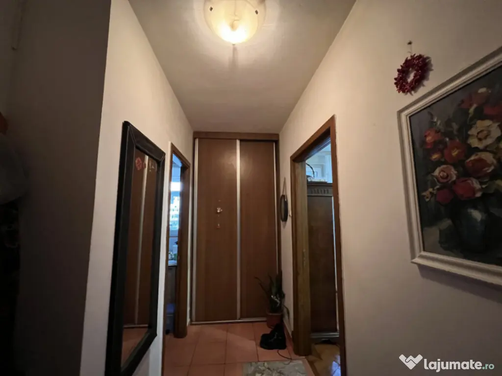 Apartament 2 camere Mihalache. Metrou.