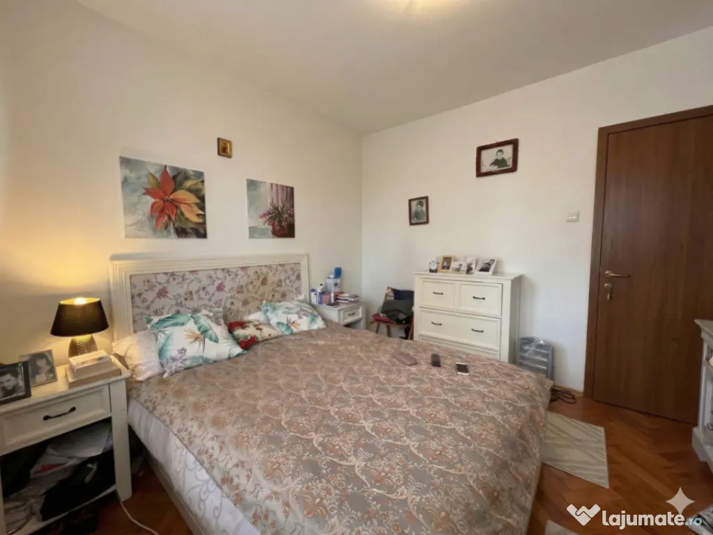 Apartament 2 camere Mihalache. Metrou.