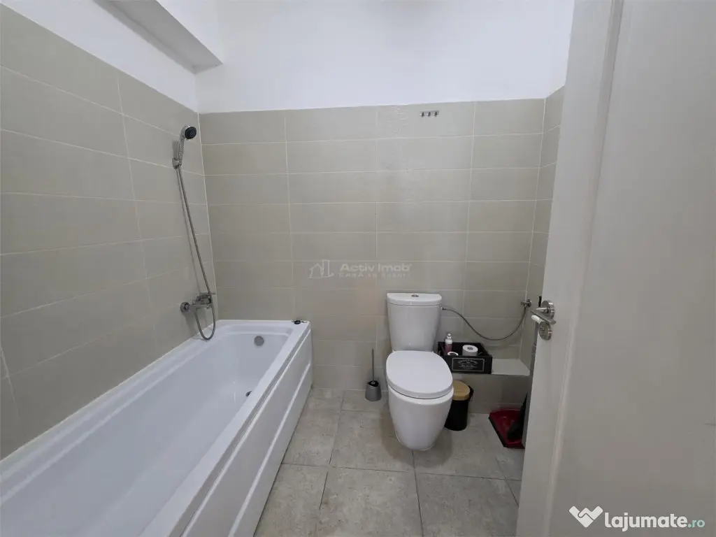 2 camere cu loc de parcare Metalurgiei 