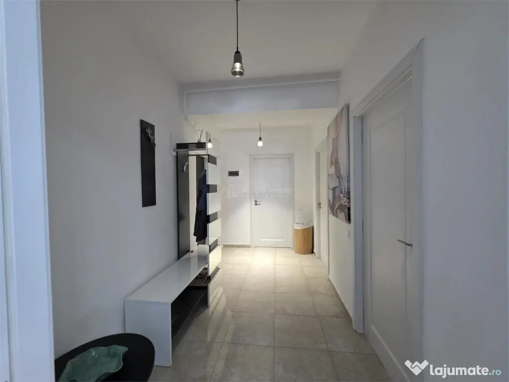 2 camere cu loc de parcare Metalurgiei 