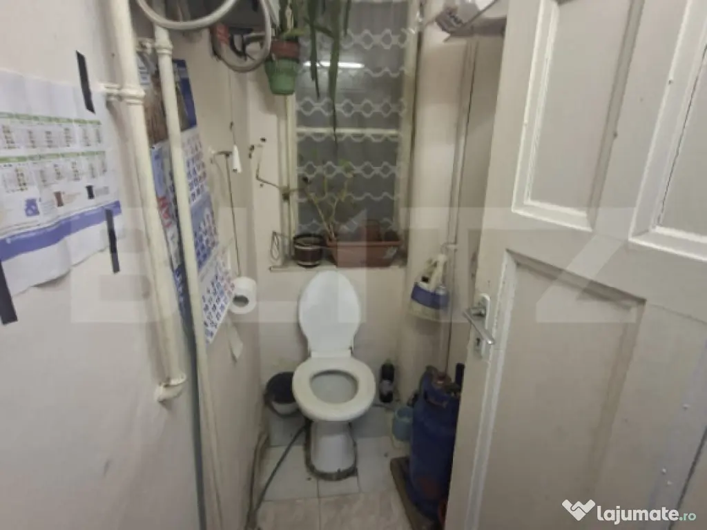 Apartament in cladire istorica, ultracentral, 4 camere 