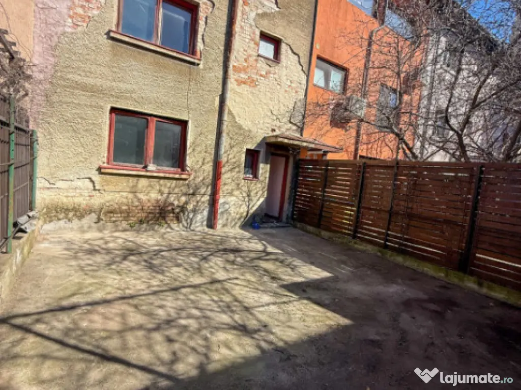 Casa cocheta, Vatra Luminoasa, AC mansardare+recompartimenta 