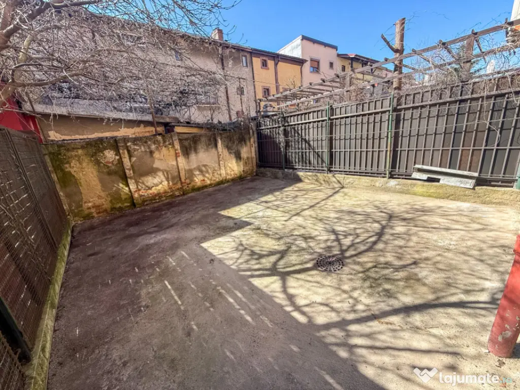 Casa cocheta, Vatra Luminoasa, AC mansardare+recompartimenta 