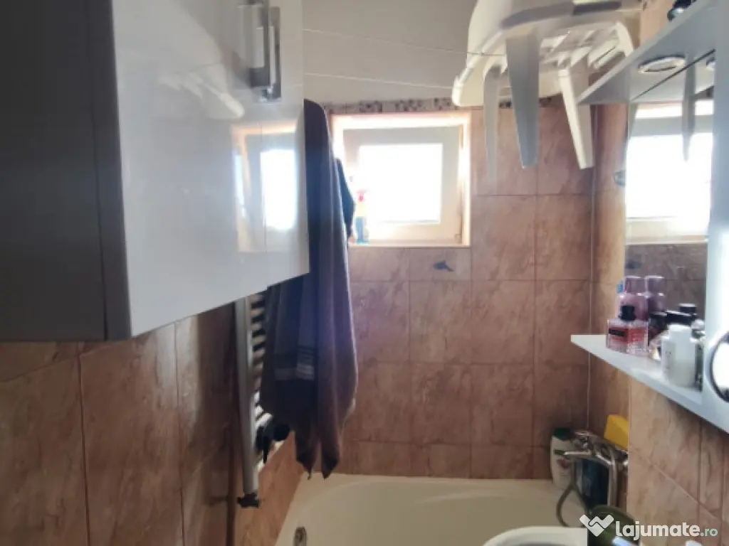 Garsoniera, 13mp, zona Hurmuzachi, Radauti 