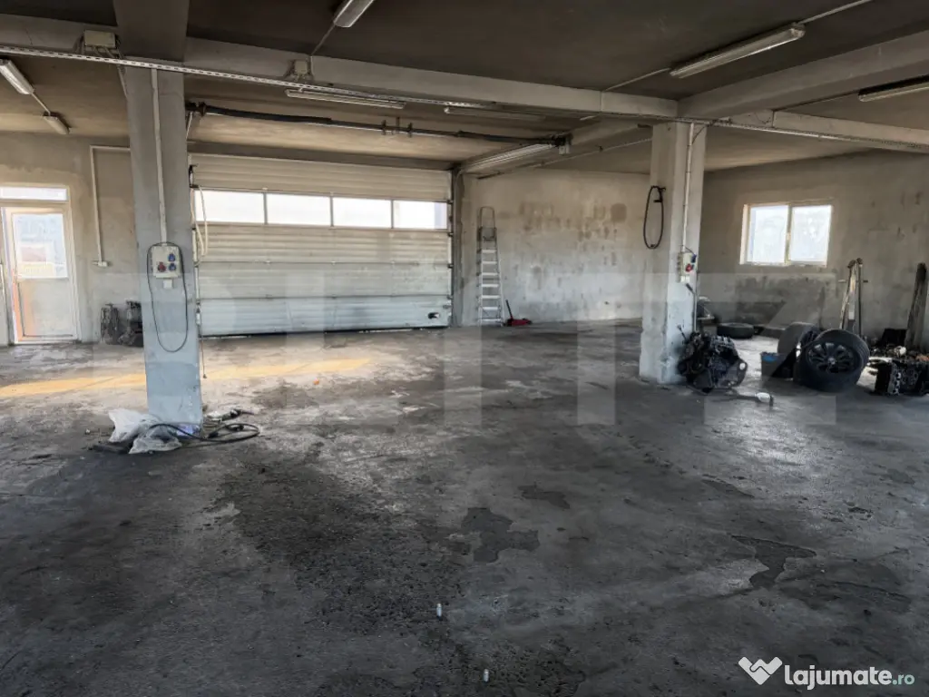 Spatiu comercial de inchiriat in suprafat de 300 mp, Zona Mi 