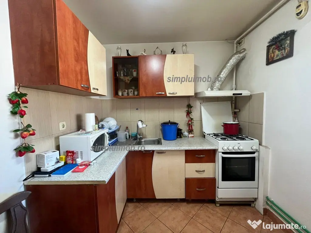 Decomandat 3 Camere Spatios Popesti Leordeni 