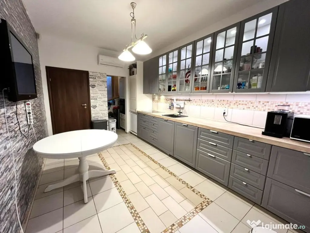 Casă de vânzare Balotești Ilfov zona iesire Tunari, Di... 