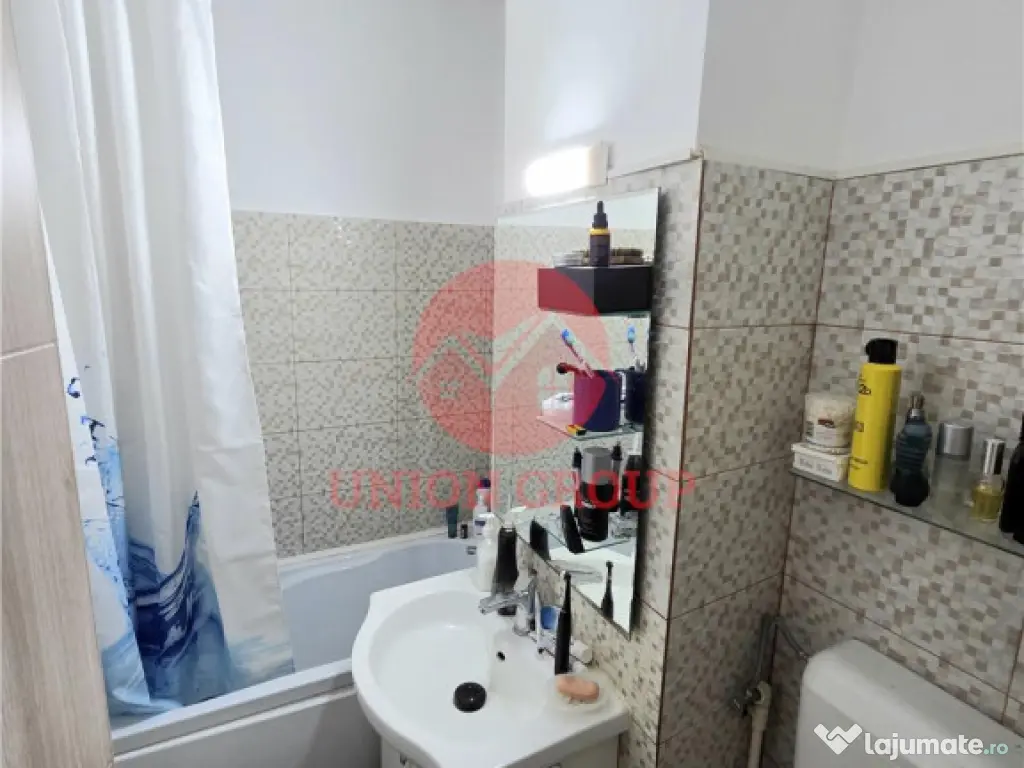 Apartament 2 Camere, Semidecomandat, Casa de Cultura, Parter 