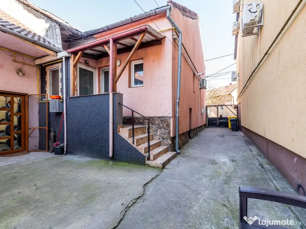 Apartament 2 camere in Parneava 