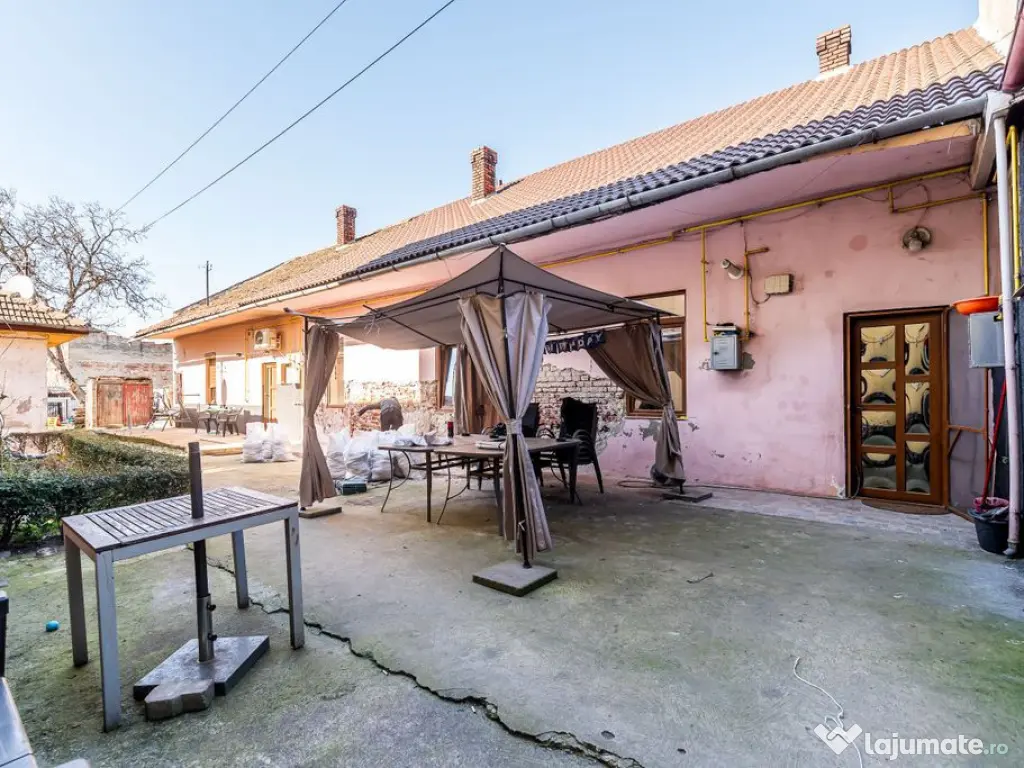 Apartament 2 camere in Parneava 