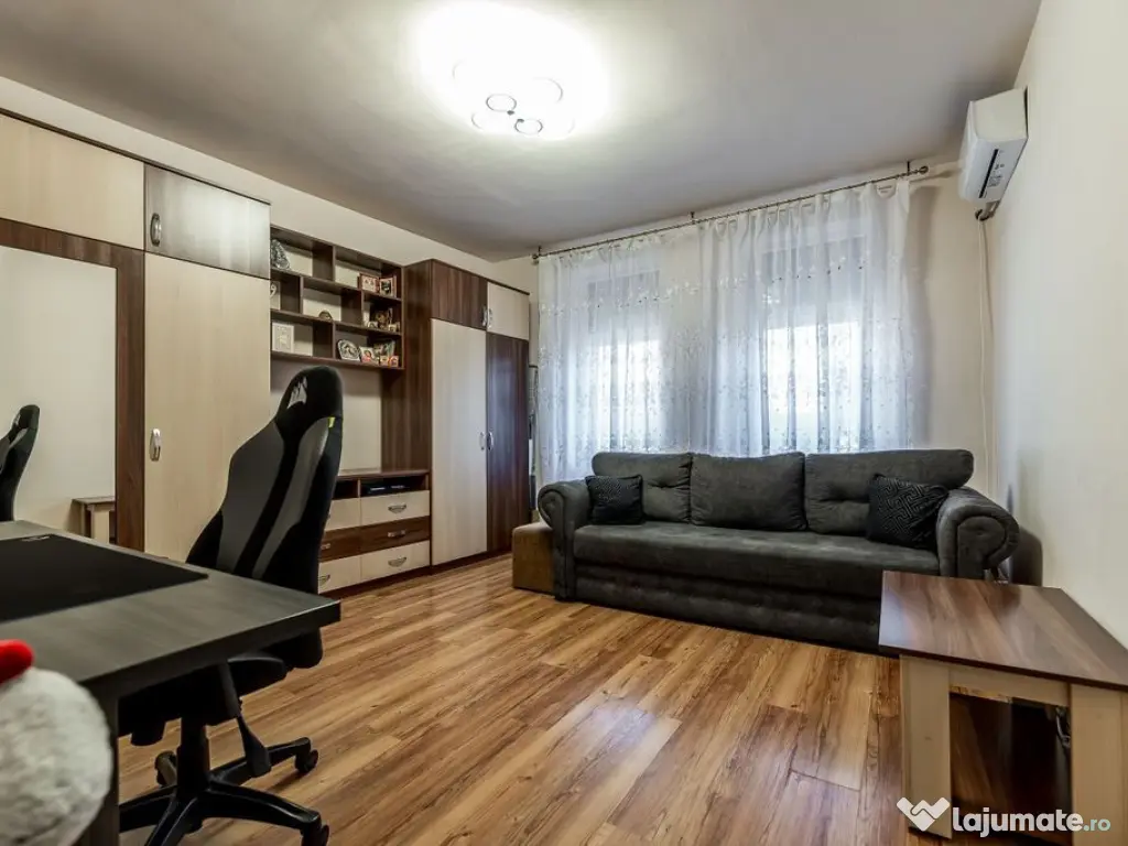 Apartament 2 camere in Parneava 