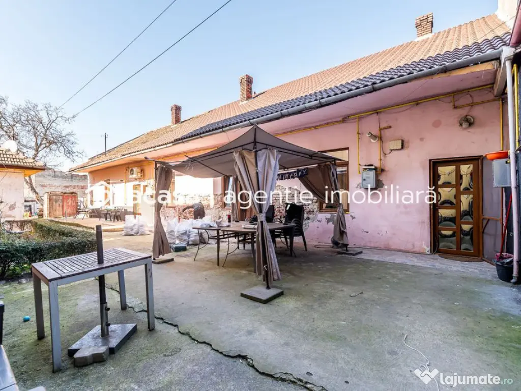 Apartament 2 camere in Parneava