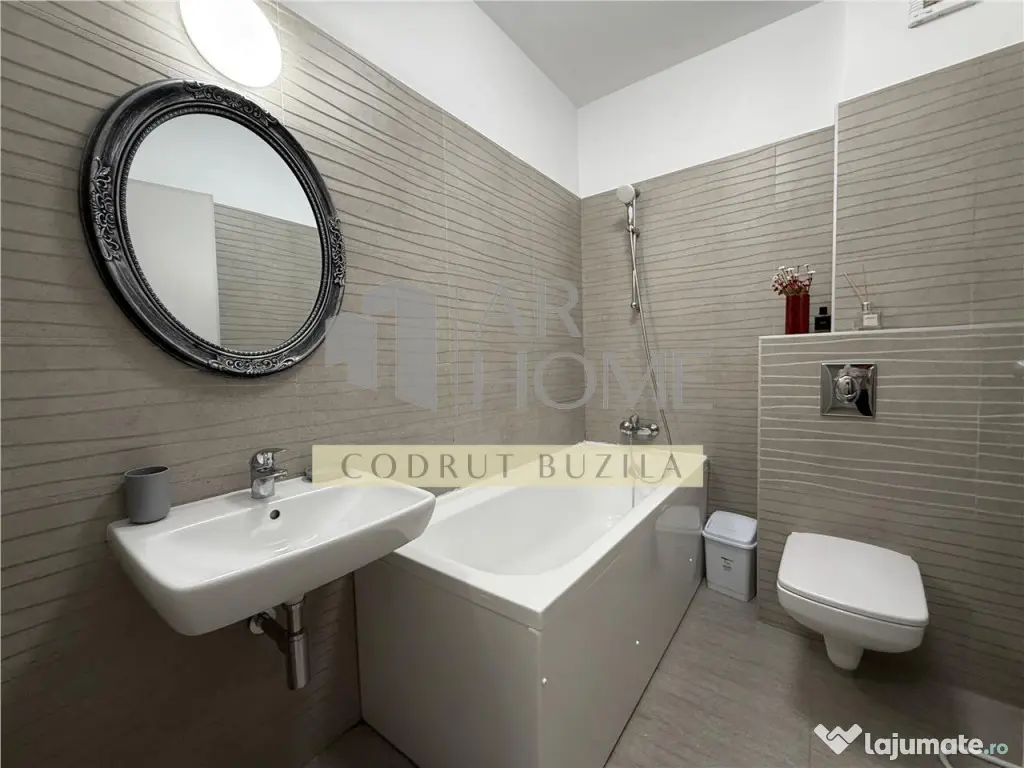 Garsoniera de lux, parcare privata, zona Albert, Ploiesti 