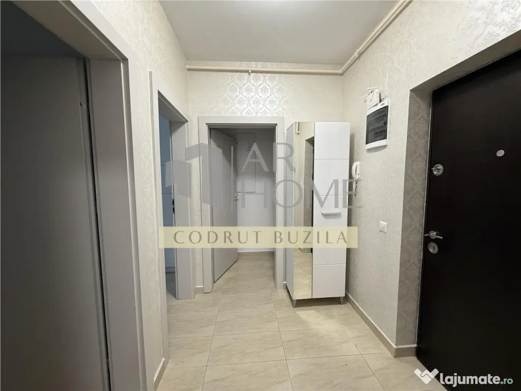Garsoniera de lux, parcare privata, zona Albert, Ploiesti 