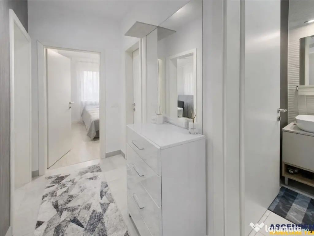 TUR 3D! Decomandat,mobilat,accesorizat, balcon,spatii depozi 