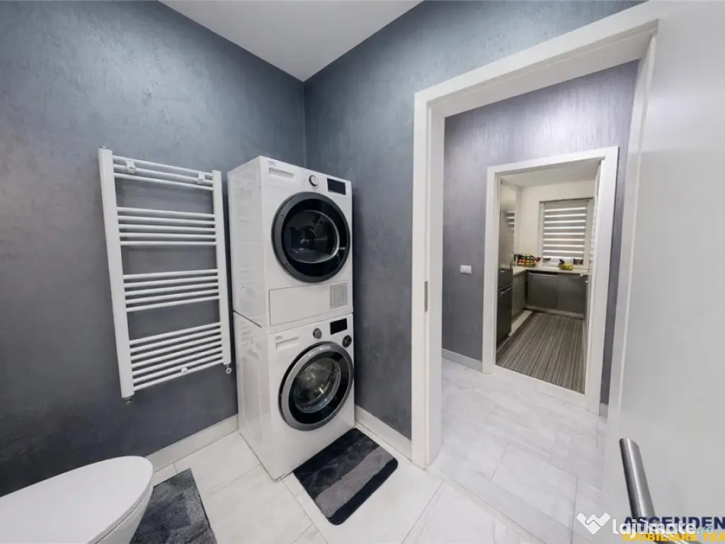 TUR 3D! Decomandat,mobilat,accesorizat, balcon,spatii depozi 