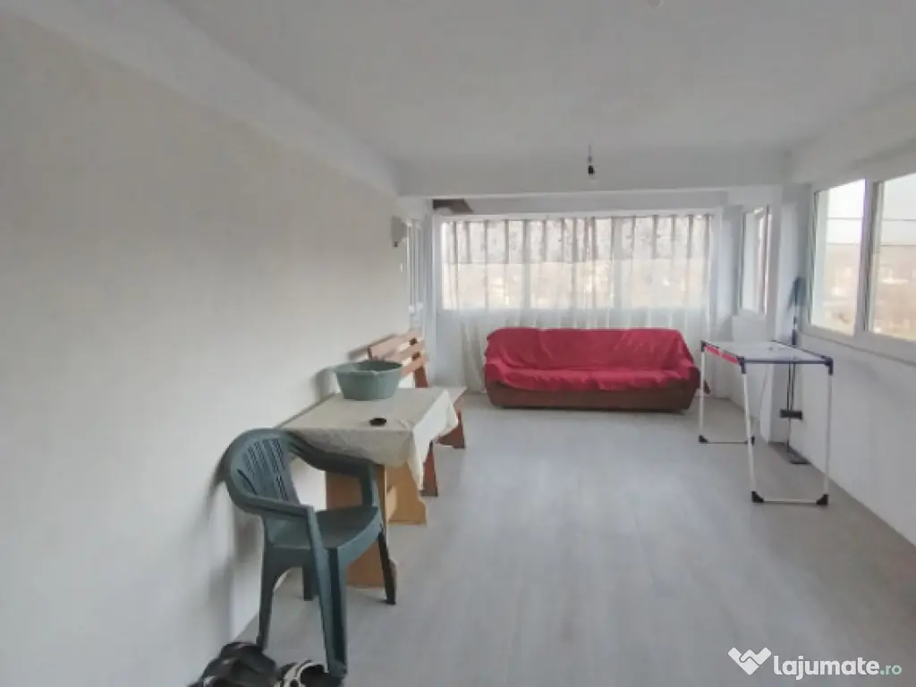 Casa P+1+M, 185 mp, teren 590 mp, Leamna de jos