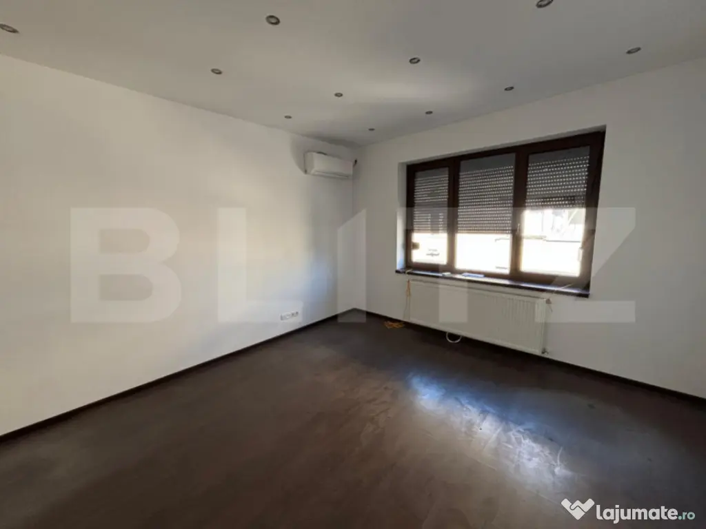 Apartament, 3 camere, 140mp, ULTRACENTRAL 