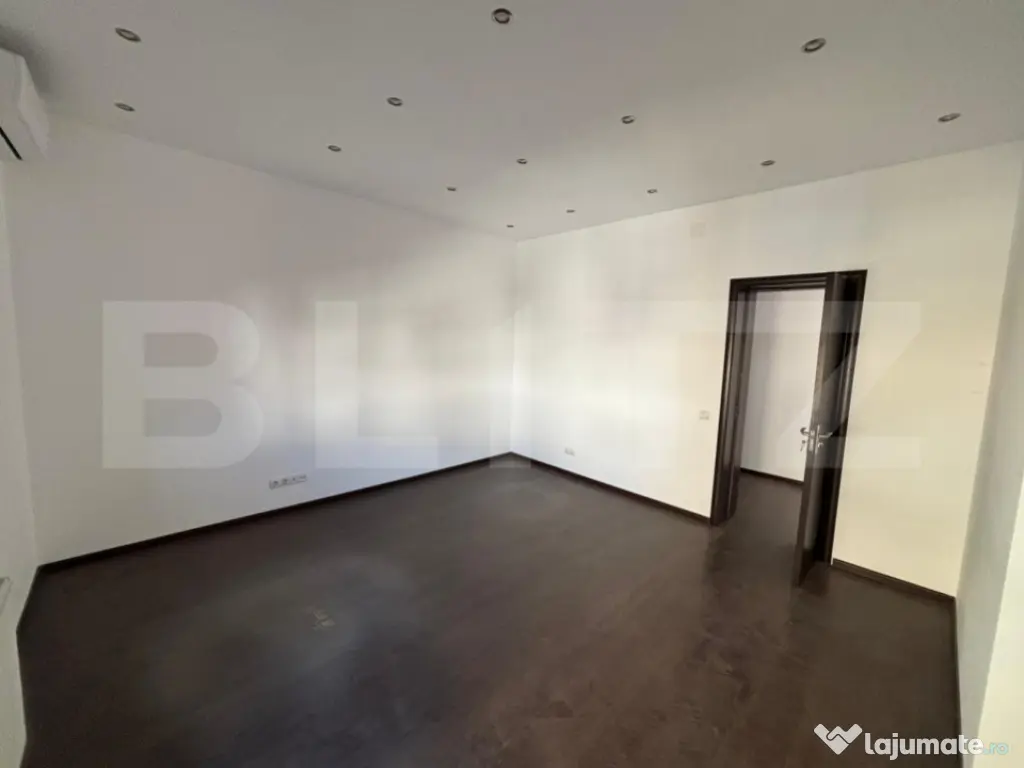 Apartament, 3 camere, 140mp, ULTRACENTRAL 