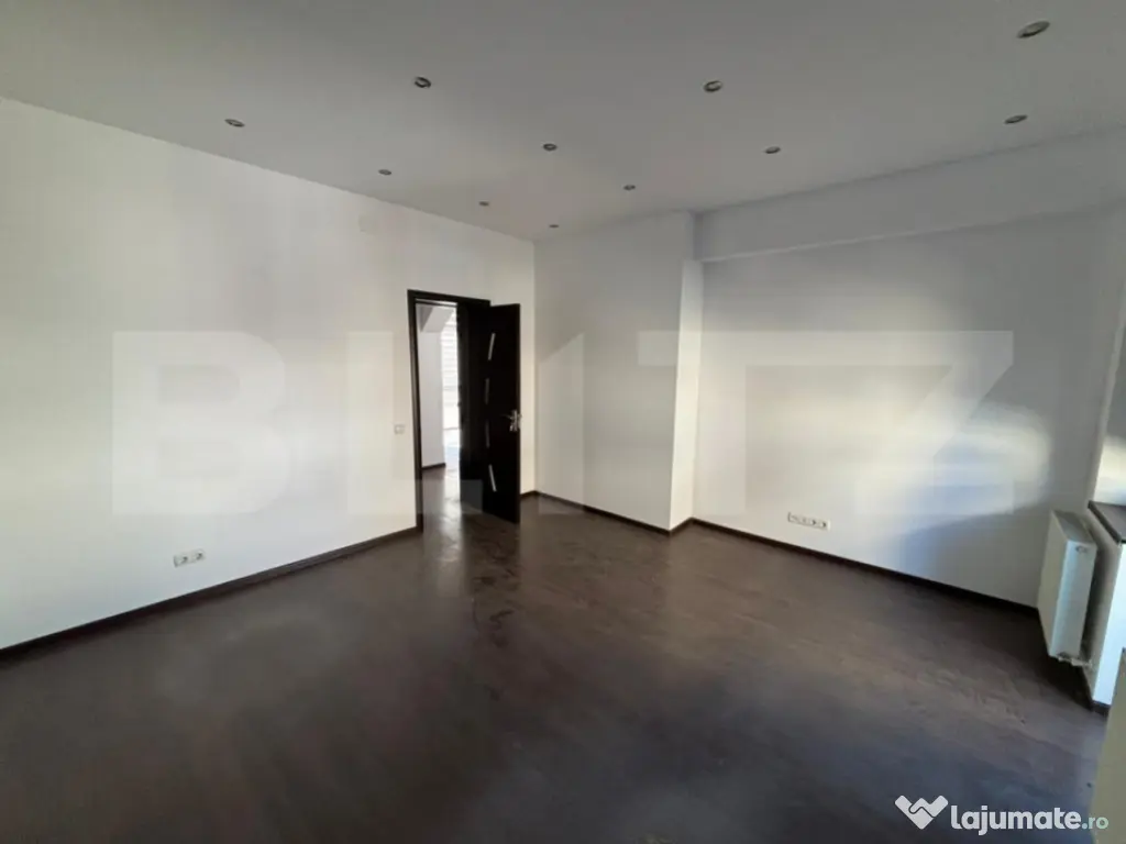 Apartament, 3 camere, 140mp, ULTRACENTRAL 