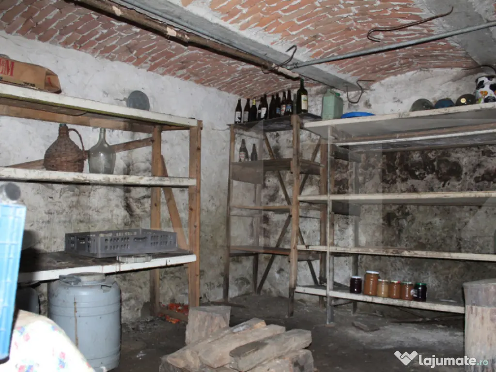 Casă tradițională în Belin – cuptor de pâine, pivniț 