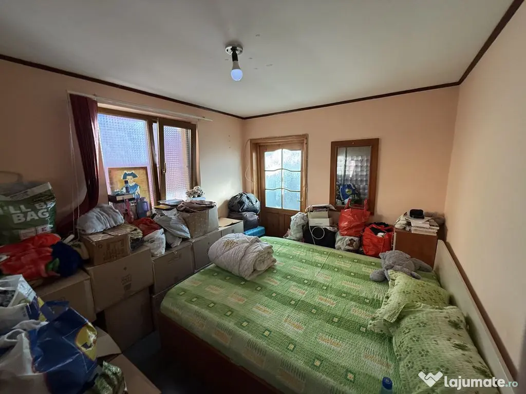 Casa 3 camere zona Kamsas 