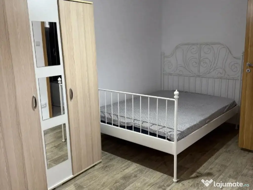 Aparatorii patriei garsoniera la vila 