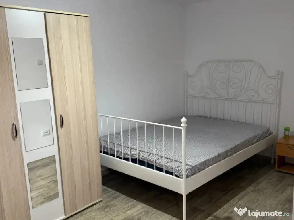 Aparatorii patriei garsoniera la vila 