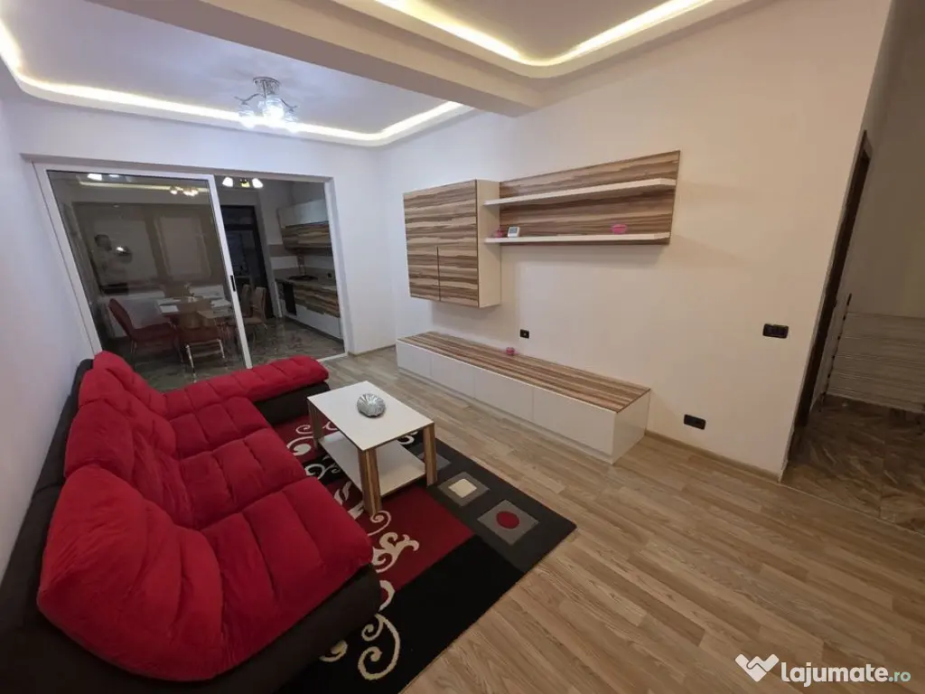 Apartament 3 Camere Isaran , mobilat-utilat modern,650 Euro 