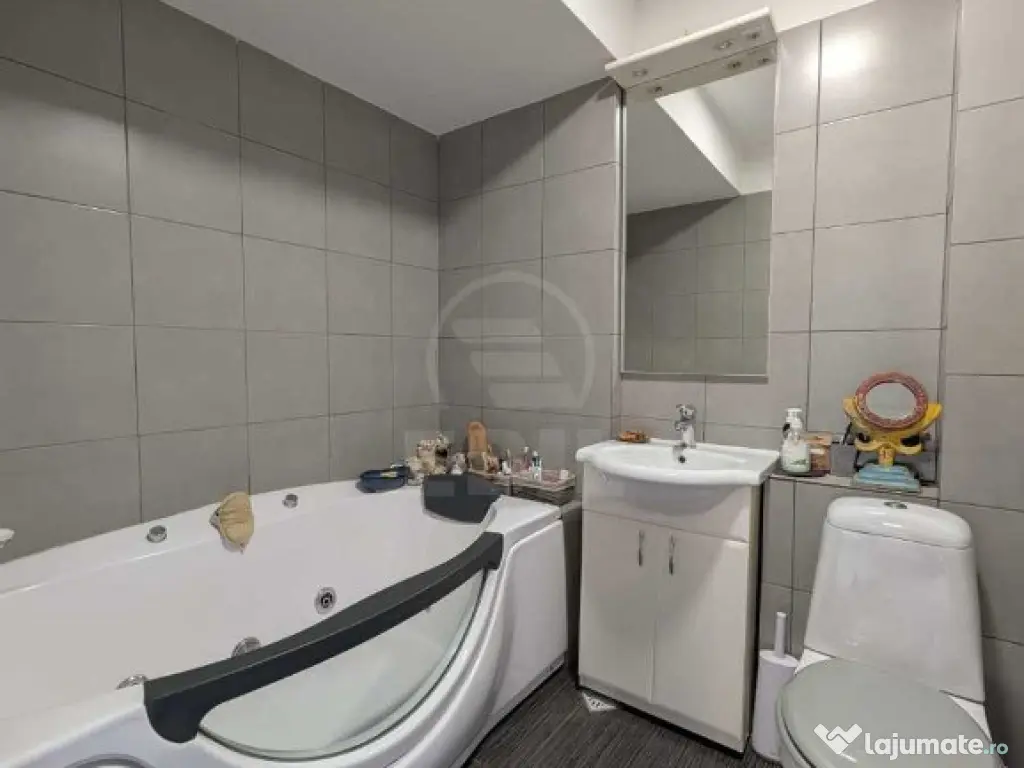 Apartament cochet parter 