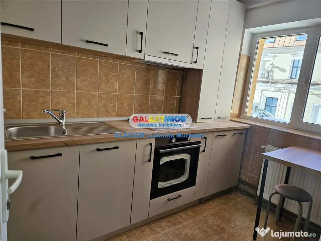 Apartament 2 camere decomandat Central Targoviste 