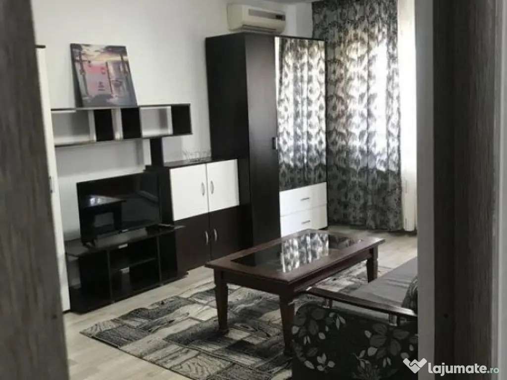 De vanzare apartament 2 camere, decomandat, etaj 3, mobilat 