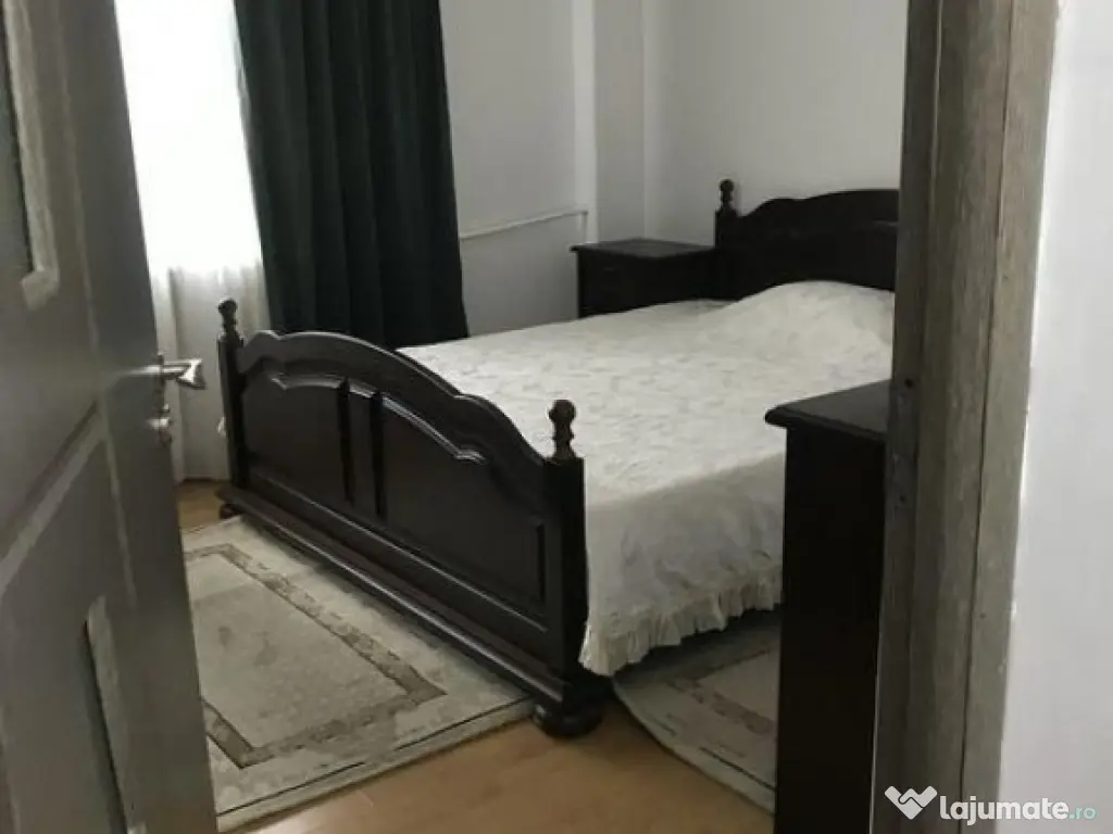 De vanzare apartament 2 camere, decomandat, etaj 3, mobilat 