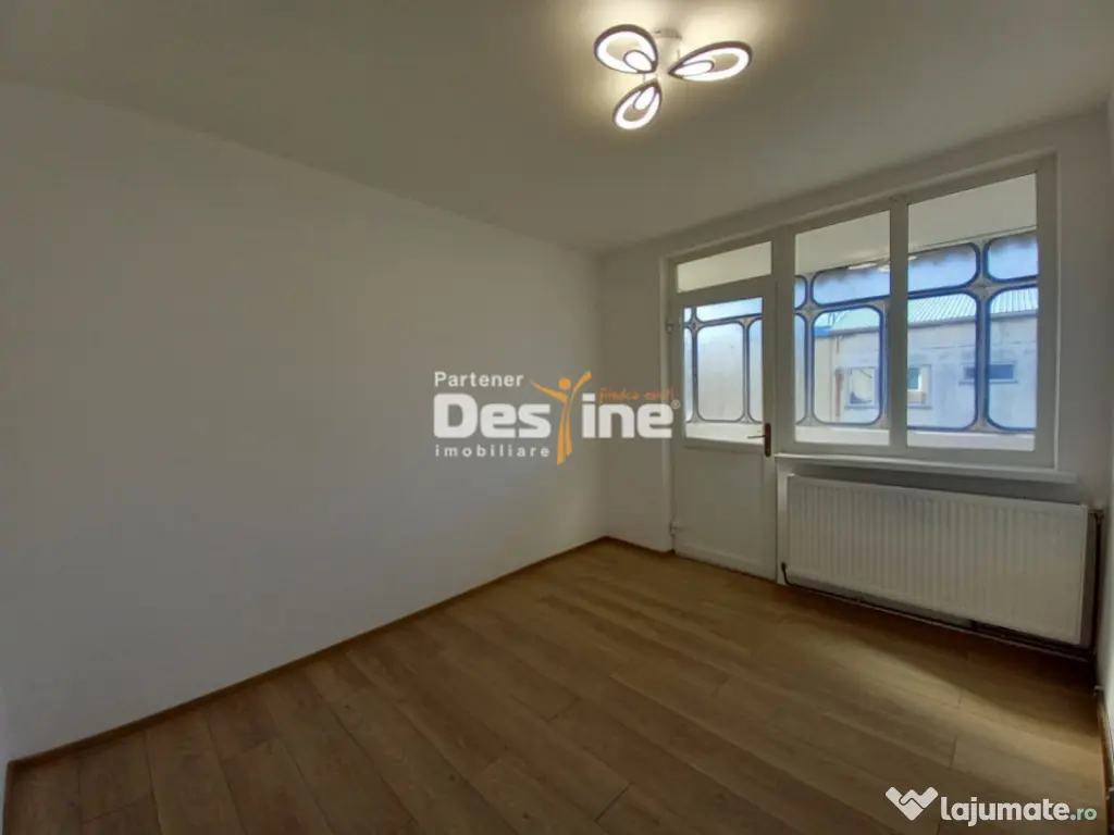 Apartament 2 camere 46 mp model decomandat, renovat in total 