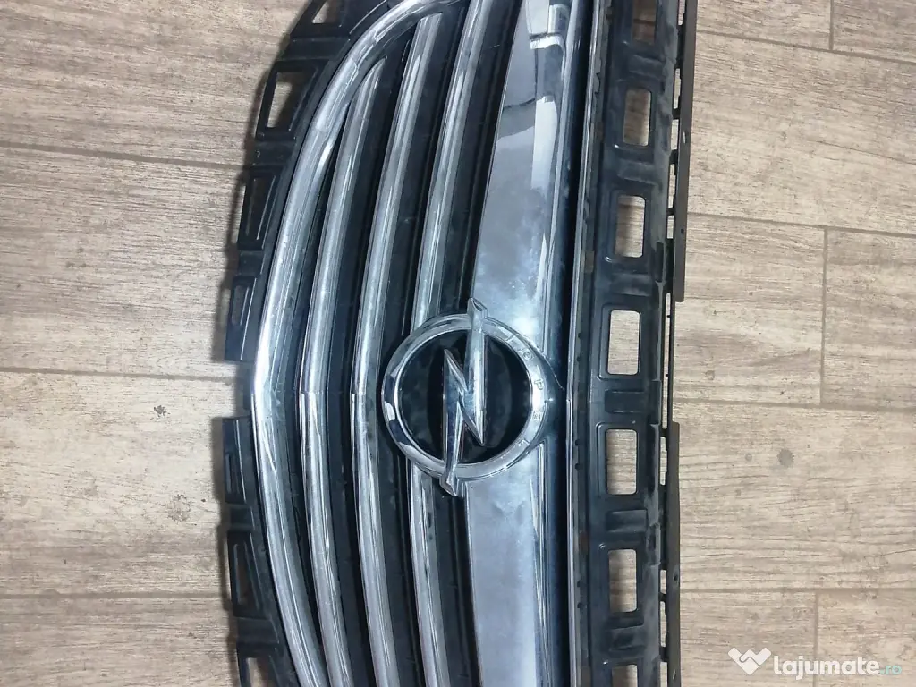 grila radiator Opel Insignia 