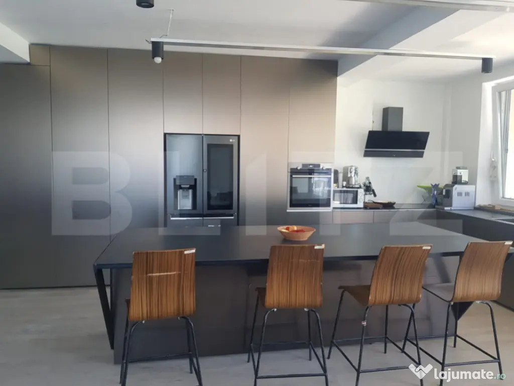 Casă modernă într-o zonă exclusivistă – Dumbrăvița 