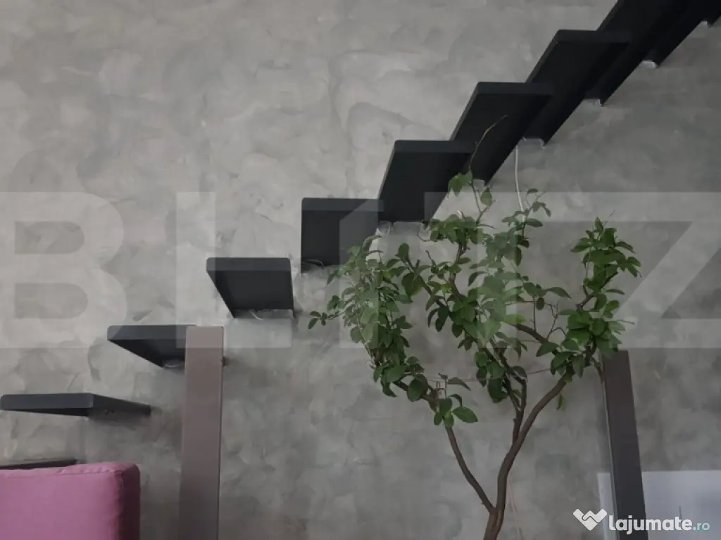 Casă modernă într-o zonă exclusivistă – Dumbrăvița 