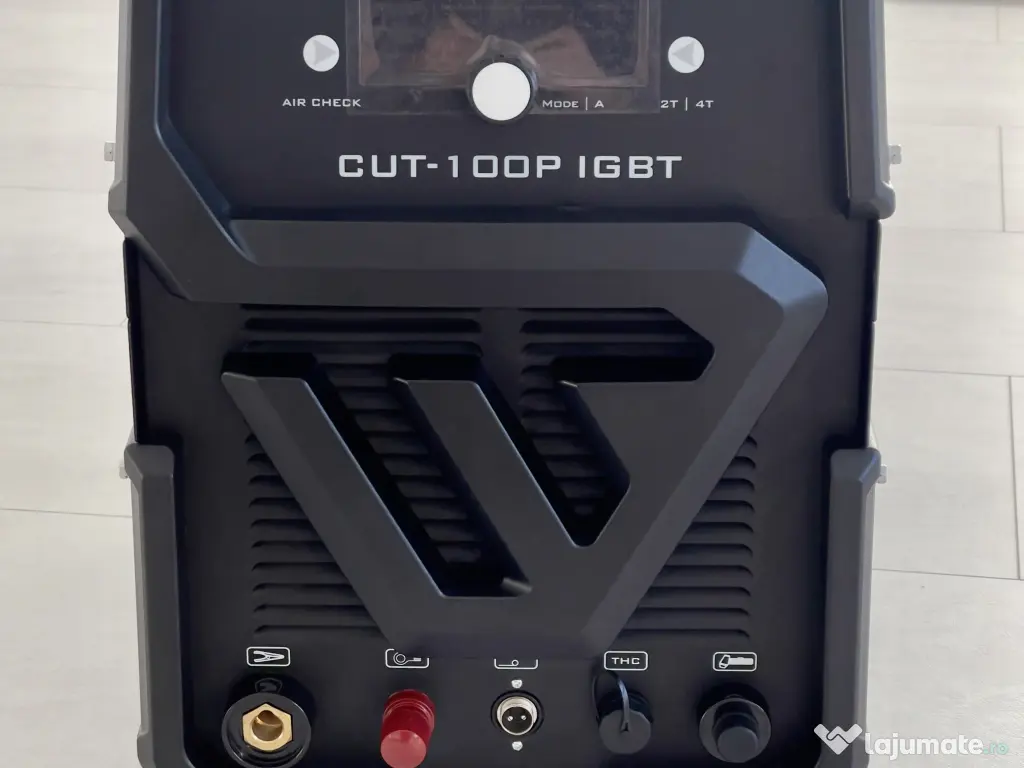 Aparat de taiat cu plasmă Profesional Stahlwerk CUT-100P Digital 44mm 