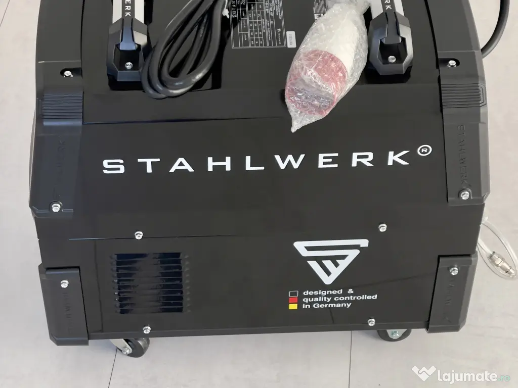 Aparat de taiat cu plasmă Profesional Stahlwerk CUT-100P Digital 44mm 