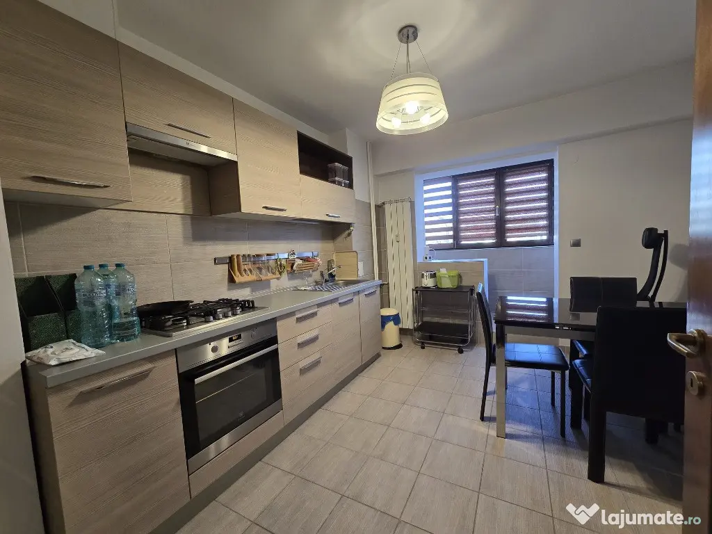 Metrou P-ta Muncii,2 cam,dec,supraf.60mp,mob/utilat,prima inchiriere. 